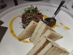 牛肉塔塔配牛油果黑橄榄酱-Solo(衡山路店)