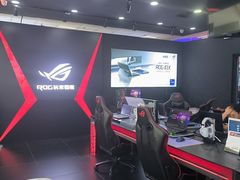 -ROG玩家国度(烟台众诚店)