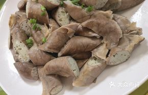 Stuffed Pig Intestine with Egg