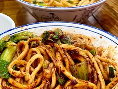 油泼面-老白家面馆(测绘东路总店)