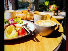 拿铁-O'mills Sourdough Bakery&Bistro(永嘉路店)