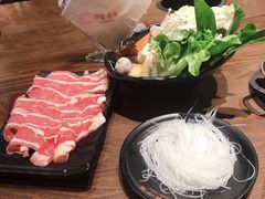 -呷哺呷哺 小火锅 (浦东新欧尚超市店)