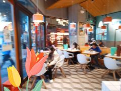 -Dough&Joe团憩(瑞虹天地月亮湾店)