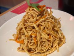 -江渔儿酸菜鱼(映月湖环宇城店)