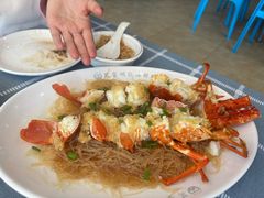 蒜蓉开边蒸龙虾-明记海鲜大排档(巽寮湾店)