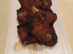 上海熏鱼-老正兴菜馆(福州路店)