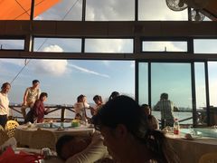 -沈家门海鲜夜排档19号(滨港路店)