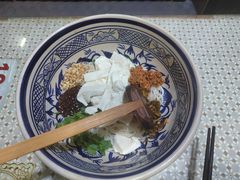 -蜗牛小馆醉乡民谣云南菜(惠新西里店)