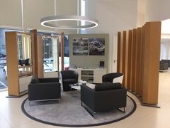 -BENTLEY(张杨路店)