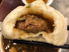猪肉大葱包子-天兴居(鲜鱼口街店)