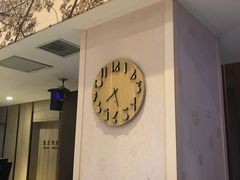 -西安大雁塔科技大学地铁站亚朵酒店