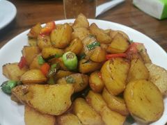 -芦茨金富饭庄·25年老字号·专做稻草鸡