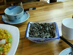 -自贡盐帮菜·玩辣餐厅(樱花园西街店)