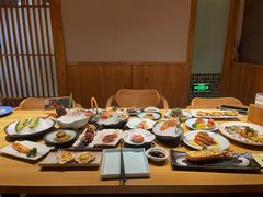 -花和海鲜自助(梅江店)