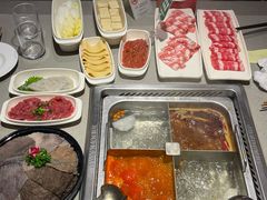 -海底捞火锅(新松江路生日主题店)