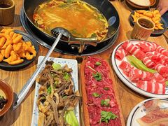 -贵厨酸汤牛肉(花果园国际中心店)