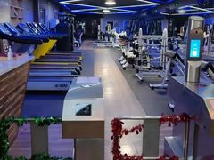 -鸿星健身俱乐部(大学城南亭店)