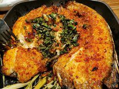 香茅草烤罗非鱼-云海肴·汽锅鸡·云南菜(美罗城店)