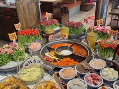 -热火朝天鲜切牛肉火锅(南强街巷店)