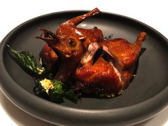 果木烤妙龄乳鸽-誉珑轩(新濠天地店)