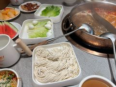 -菌自在·云南野生菌火锅(长安万达店)
