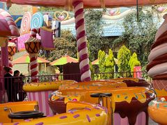 -七彩云南欢乐世界