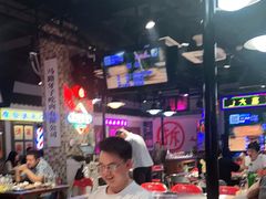 大堂-马路牙子烧烤音乐酒馆(望京店)