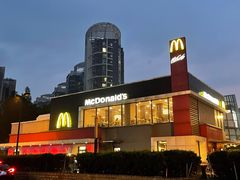 -麦当劳(仙林亚东城得来速店)