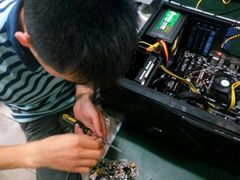 -鸿准通信科技·忠诚手机电脑维修中心(三林店)