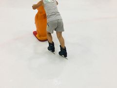 -冠军冰场(环球中心店)