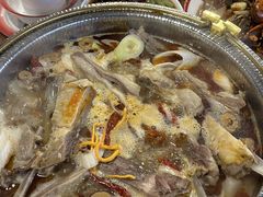 -冶建镜子·老南昌大排档·江西虾王(总店)