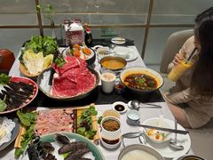 -红鼎豆捞·非遗鲍皇汤火锅(宝丰路店)