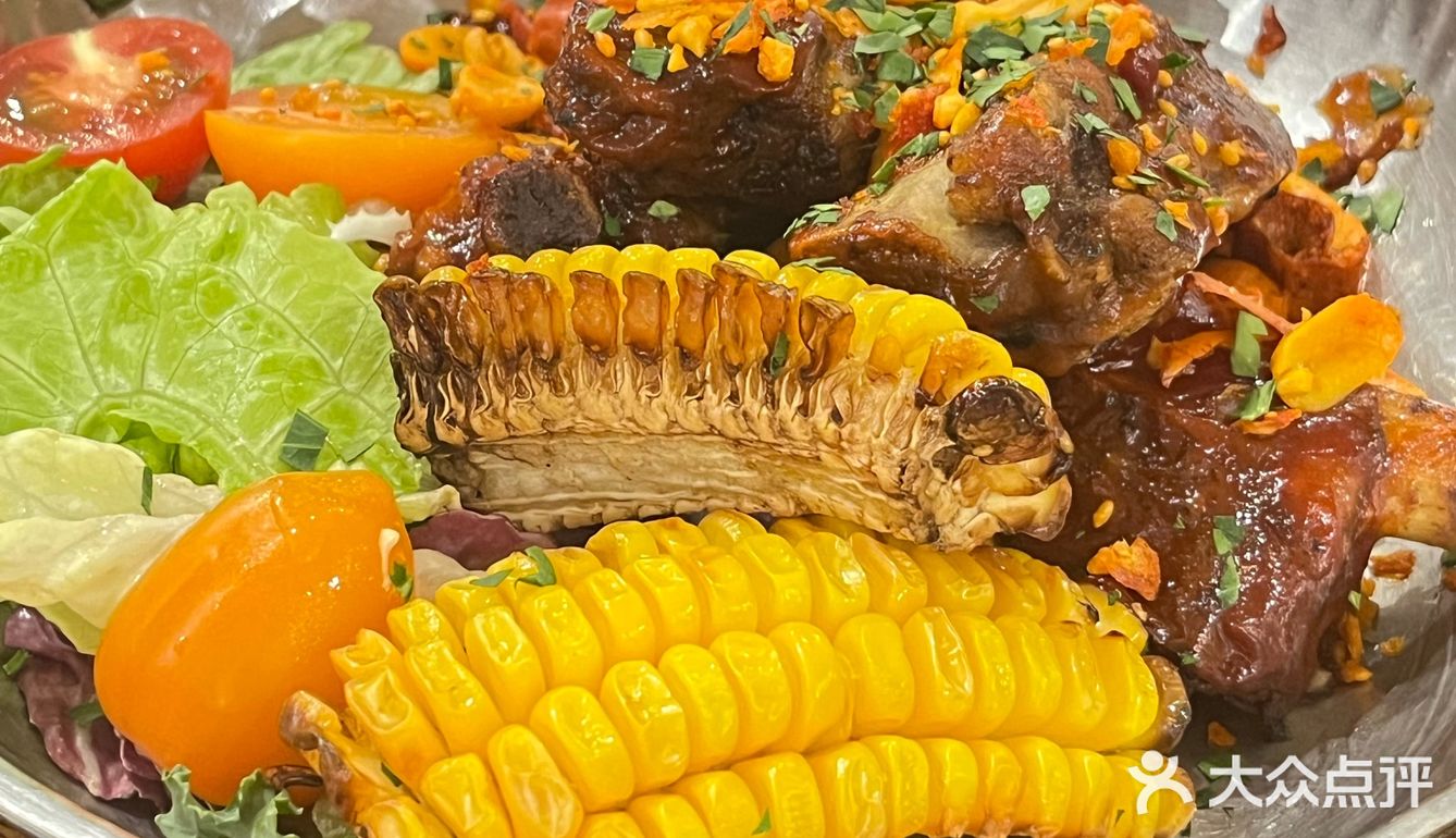 🍽️【国王冰室：市中心超ins风西餐厅！】