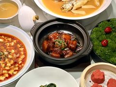 -滩外滩·本帮江浙菜(新天地店)