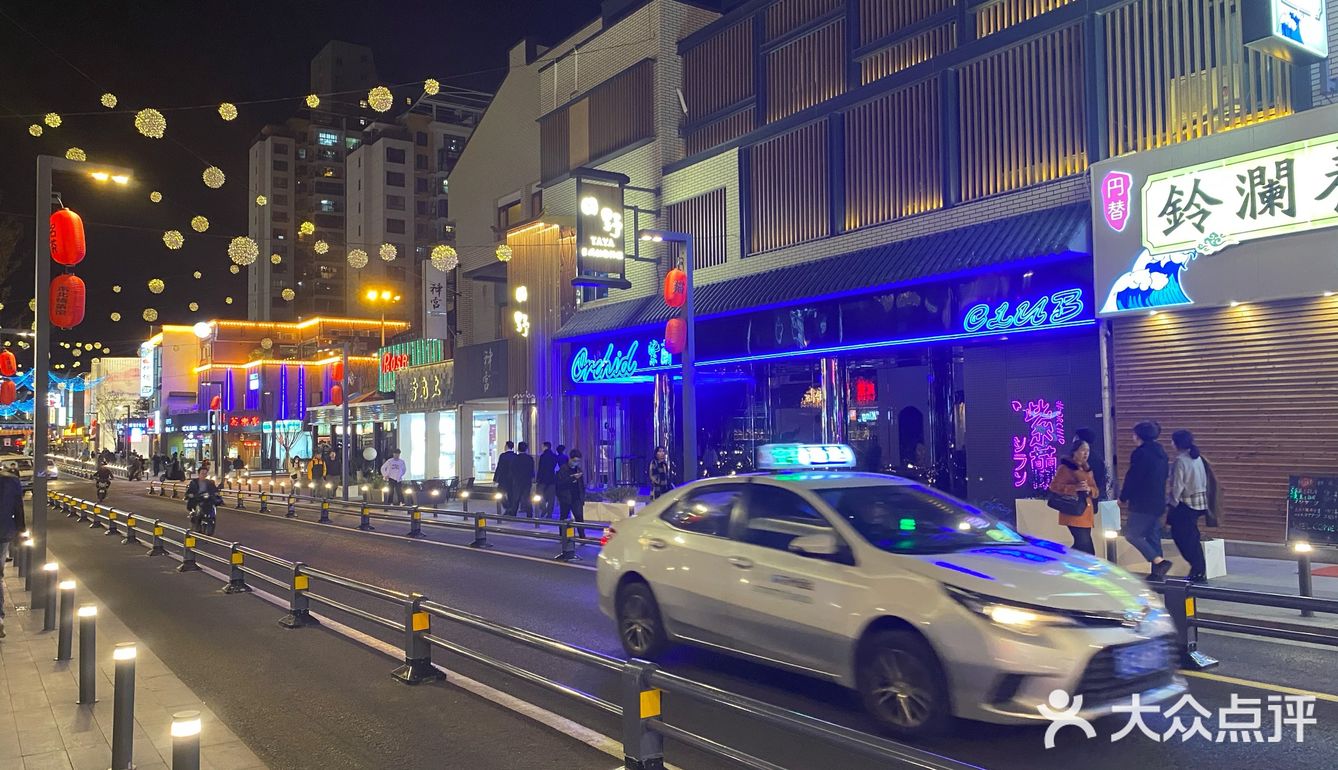 有单独的包间他家食材很新鲜，实在不会拍照