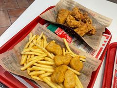 -肯德基(珠峰店)