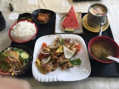 铁板鸡腿定食套餐-禅猫日本料理