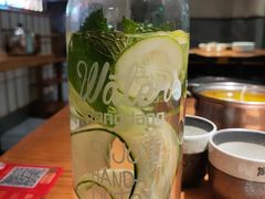 柠檬水-德香苑脆皮烤鸭·经典(爱融荟城店)