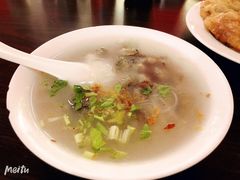 -建国蚵煎蚵面