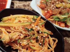 泡椒鱼皮-猪啊牛呀羊啊铜盘烤肉(正大广场店)