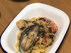 -HELLO 27 意面·沙拉·帕尼尼