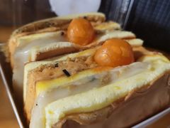虎皮蛋黄三明治-千里酥(中山北路店)