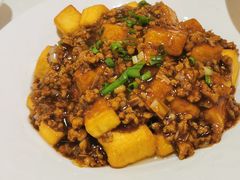 肉酱嫩豆腐-金春禧·鲁菜海鲜(延吉路万达店)