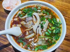 -遵义虾子张六羊肉粉(普陀路店)