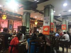 大堂-龙老五汤店(站前西路店)