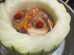 -得意咚瓜·顺德鱼生·冬瓜火锅(深圳首店)