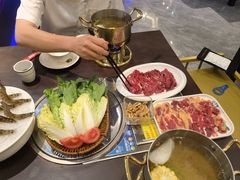 -江南福宴·澳门海鲜.牛肉火锅(汇高栢悦中心店)