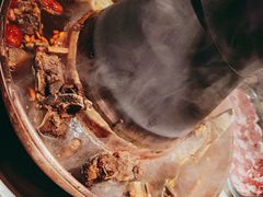 招牌羊蝎子锅底-颐品居涮肉(乌鲁木齐中路店)