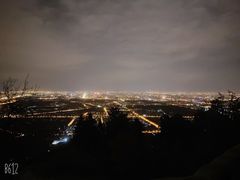 -鬼笑石后山停车场