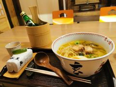 玄酸汤面-赵记玄面(市府恒隆广场店)